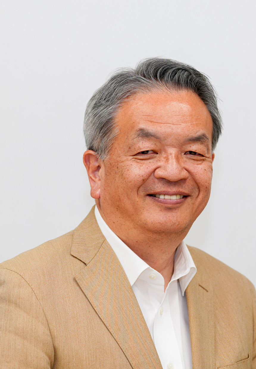 代表取締役社長 長尾 收 人物写真
